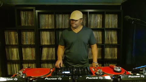 "Jams Outside the Club Norms" with Wil Milton 12.23.25