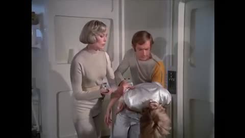 Space 1999, s#1 e#6, TV series.