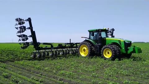 High Speed Cultivator for Row Crop Farming Weed Control