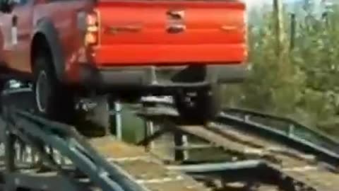 Mind-Blowing Ford Truck Unloading Hacks Revealed!