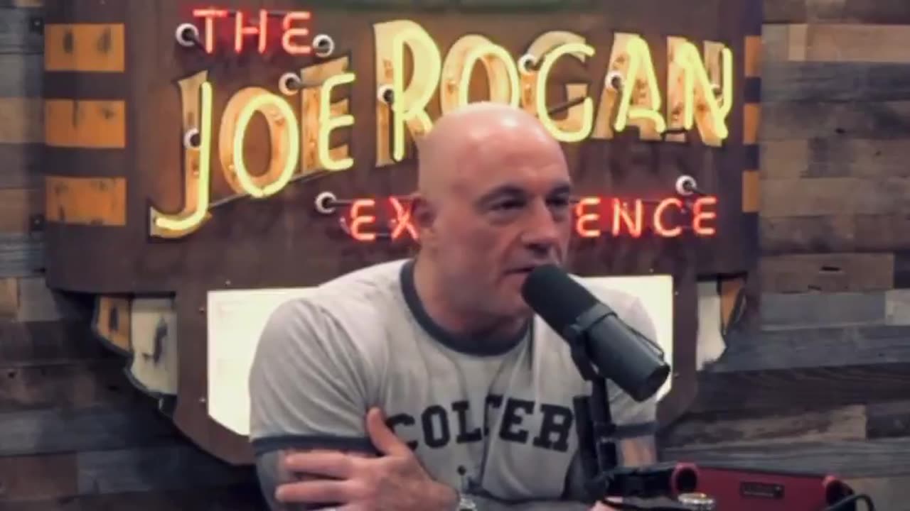 Joe Rogan: We are seeing a President 'going Ham'!