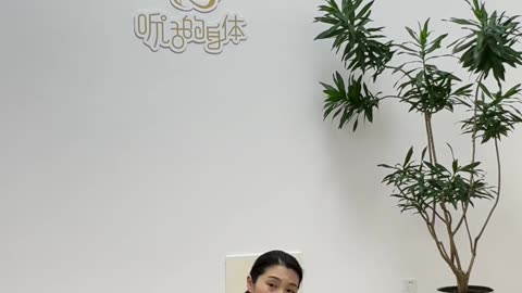 0141.松髖胯