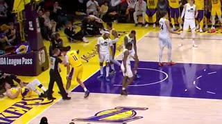 NBA - Luka fights through the contact and drops the and-1 💪💪