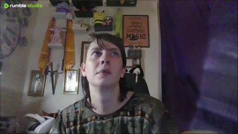 Evening Streaming. Relaxing and Singing