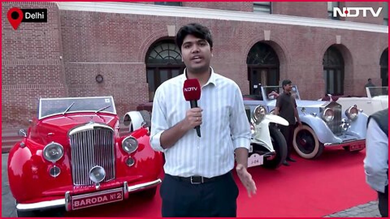 Delhi News _ Vintage Cars In India _ 150 Vintage Cars, Vintage Motorbikes On Display In Delhi