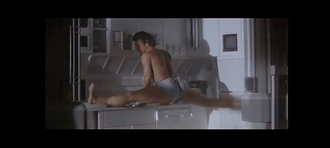 "Me ha puesto el piso perdido, pude matarle" | Timecop | 1994