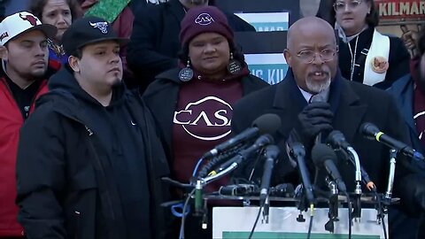 Kilmar Abrego Garcia returns home after release, scheduled for ICE check-in Friday - December 12, 2025