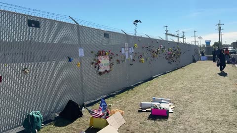 LIVE: Protest Outside Broadview ICE Facility