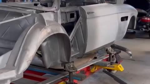 BMW 503 V8 3.2l restoration on Celette bench by @QMS Motorsport in Pezinok, Slovakia
