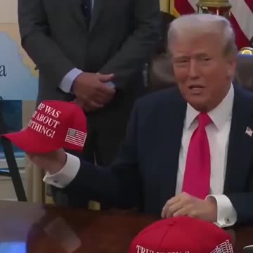 New Trump hat just dropped