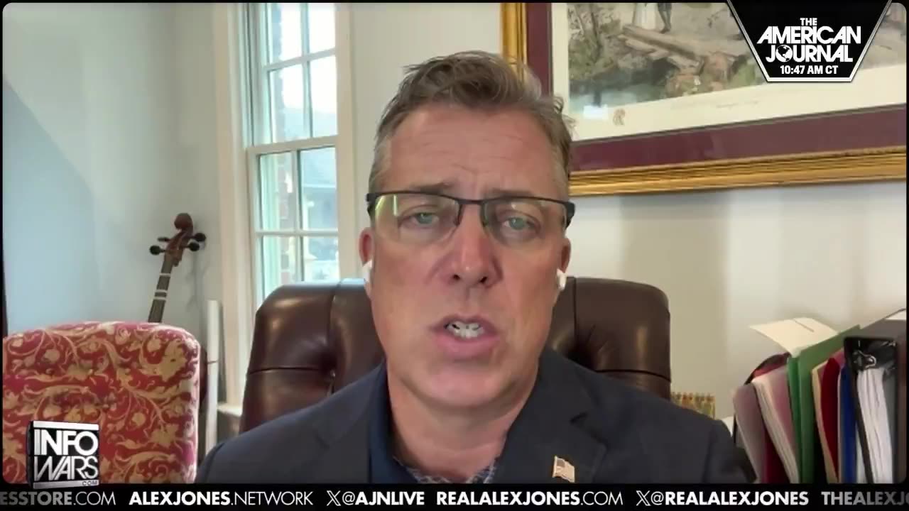 Congressman Andy Ogles is making a last-minute push to revoke Zohran Mamdani's citizenship