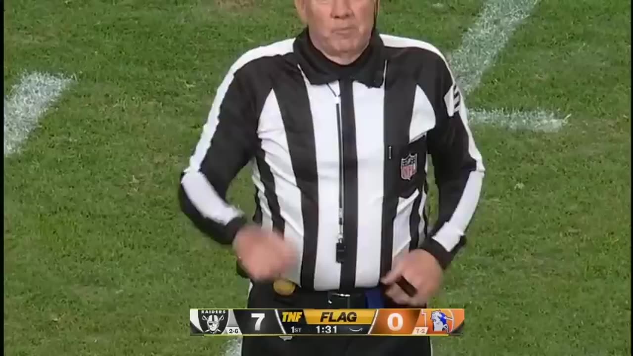 Denver Broncos vs. Las Vegas Raiders WEEK10 Game Highlights