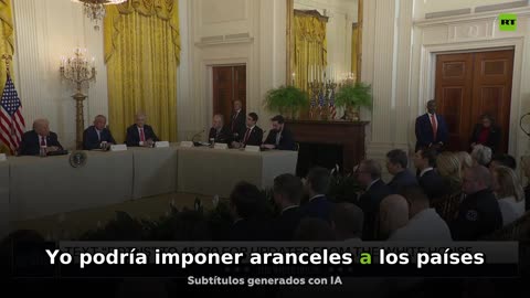 Trump amenaza con un nuevo arancel a los países que "no estén de acuerdo" con él sobre Groenlandia