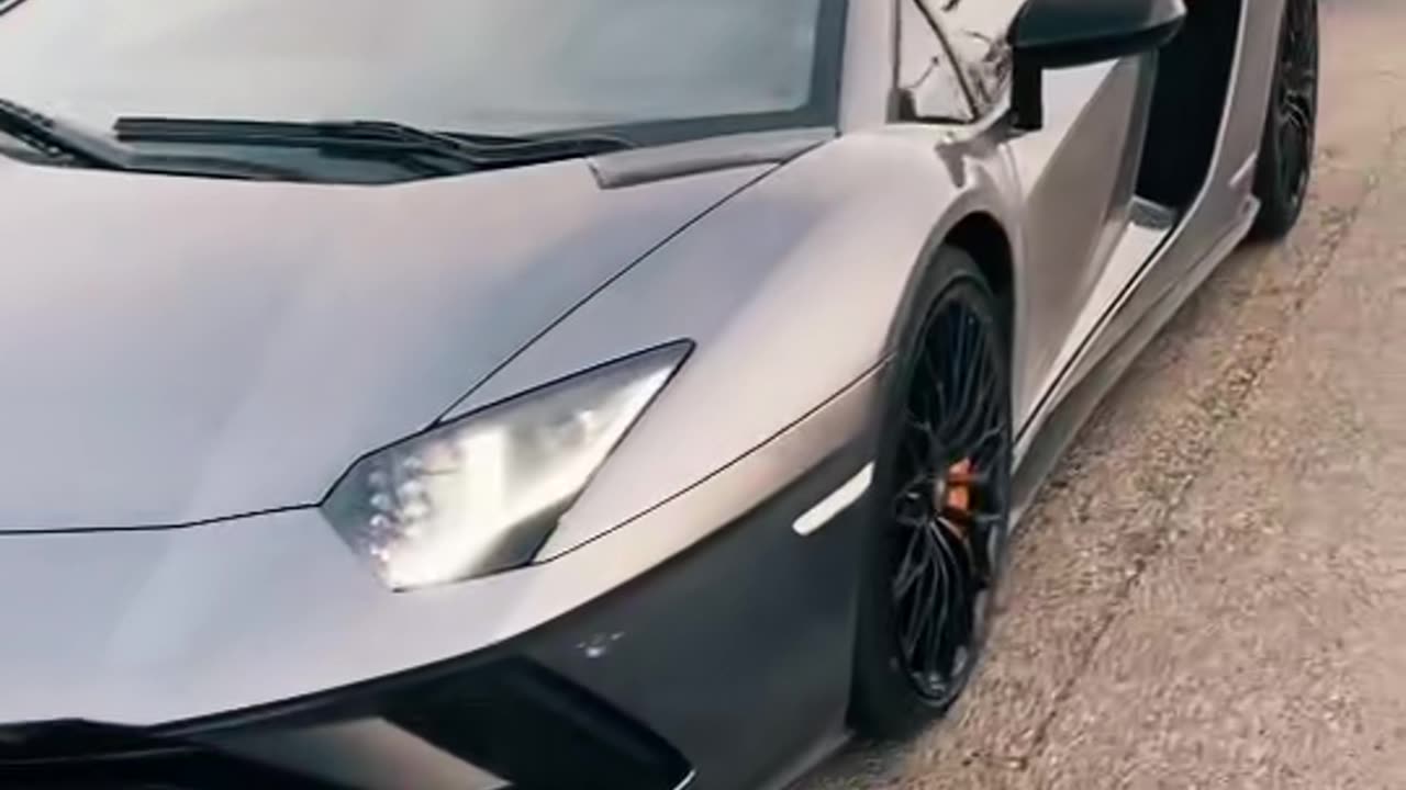 🏎️💨 This Bugatti Chiron is PURE Speed! | LuxurySportsCars