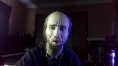 Cyraxx livestream on YT. "Still crying about the mall and trolls". 1/2/2026.