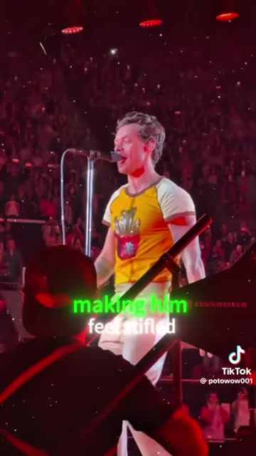 3 celebrities who can't stand Taylor Swift