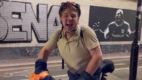 EZE x NORTHBANKSY - Behind the scenes of Arsenal’s latest greatest mural