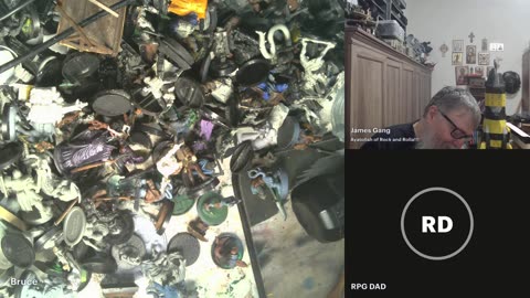 Monday with the James gang gaming