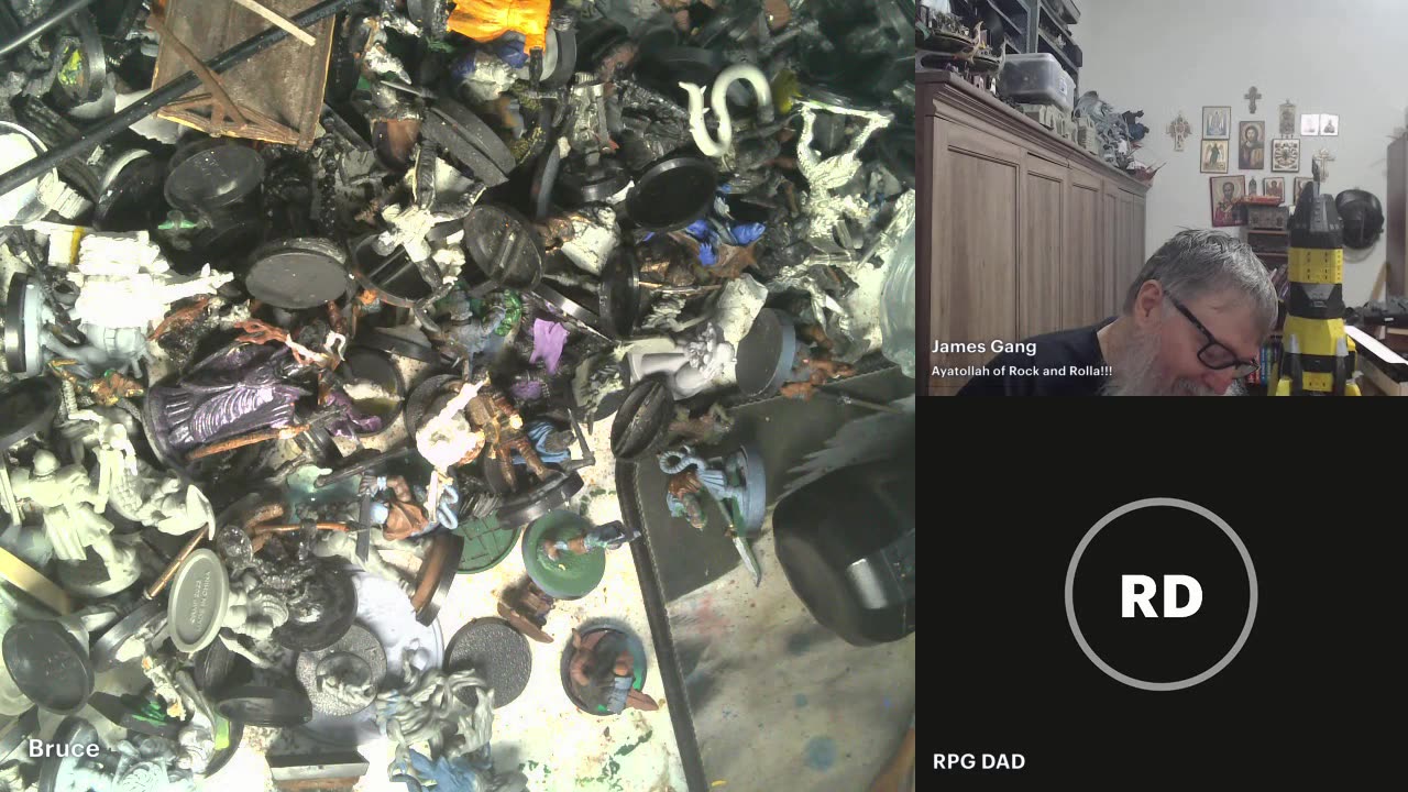 Monday with the James gang gaming