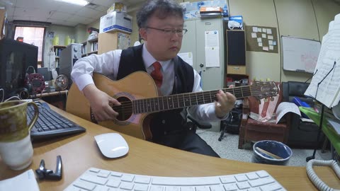 Bourrée in E minor, BWV996, acoustic guitar solo