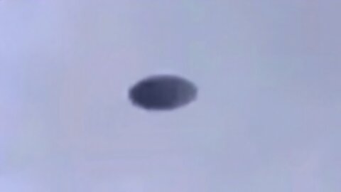 UFO Filmed Over Stuttgart, Germany