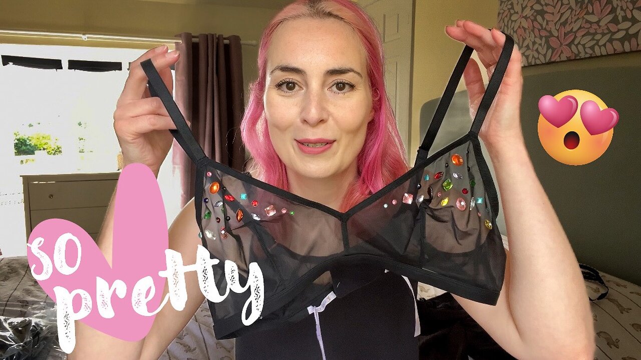 The Cutest (and HOTTEST) Lingerie Haul | Review & Try On