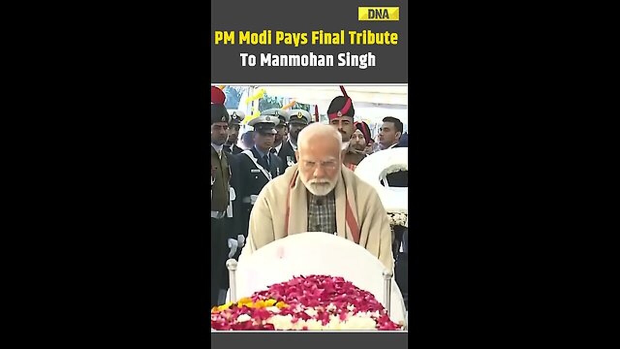 PM Modi Pays Final Tribute To Ex-PM Manmohan Singh At Nigambodh Ghat #shorts #pmmodi #manmohansingh