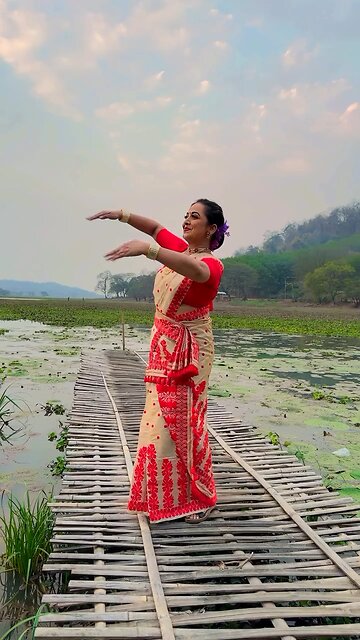Bihu Dance by Shyamantika