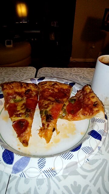 Dinner, Happy's Pizza, Cherry Hill Rd, Dbn Hgts, MI, 11/5/25