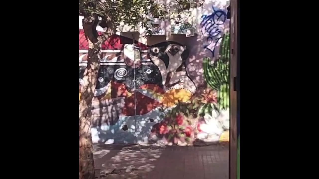 HOMBRE ORINANDO
