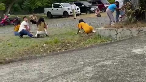 The moment a wedding was interrupted as the M7.4 earthquake hit the Philippines.