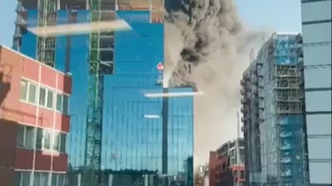 😮🚧 Heroic Crane Operator Saves Man from Burning Building! | FeedMyCuriosity