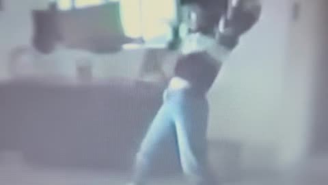 Rare retro video of Shakira dancing to Madonna in 1990