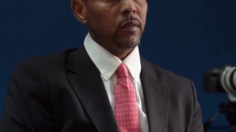 Politics - 2025 America WTF Somalia Muslim Invasion Takeover No Assimilation