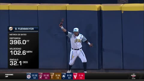 Roel Santos contra la pared en Guatamare