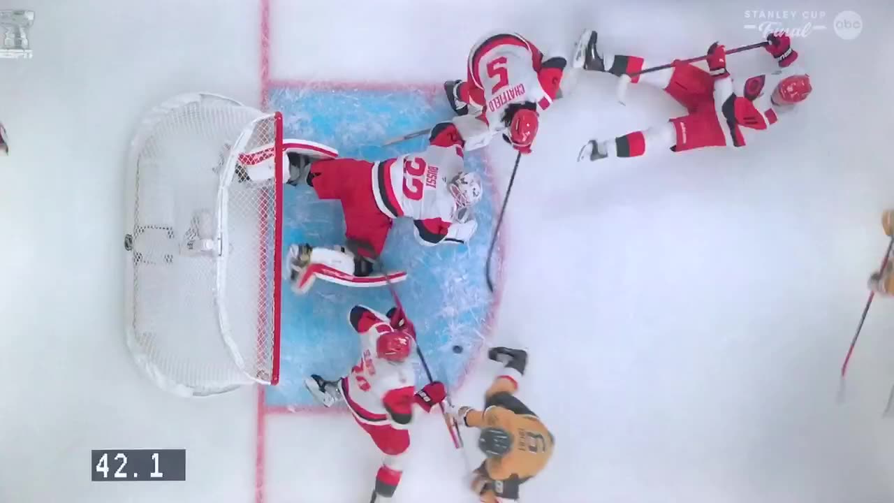 Canes G #32 Brando Bussi getting it done for Carolina. Game #6 Cup Finals