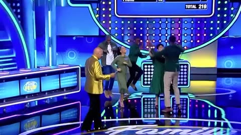 She Went Way Past the Target #FamilyFeudAfrica #SteveHarvey #FamilyFeud