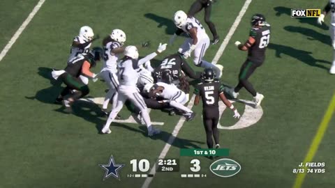 Breece Hall fumbles and gets injured