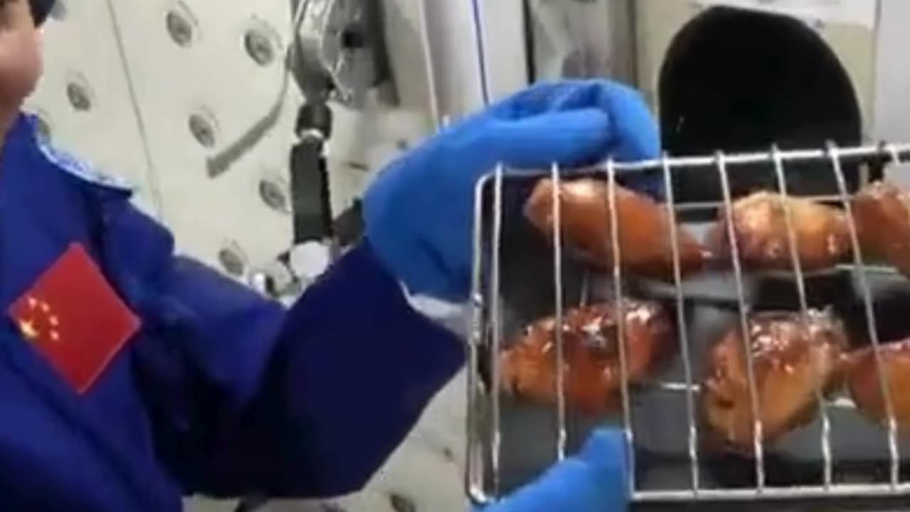 Chinese Astronauts do the First-Ever BBQ in SPACE! 🍢👨‍🚀🔥🇨🇳 Nov 1 - 4, 2025