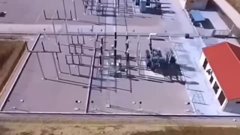 “世界揭露32環保騙局01”建造一台風力渦輪機所需的驚人能源和資源量，這些渦輪機對自然環境造成巨大的破壞，但有什麼好處呢？