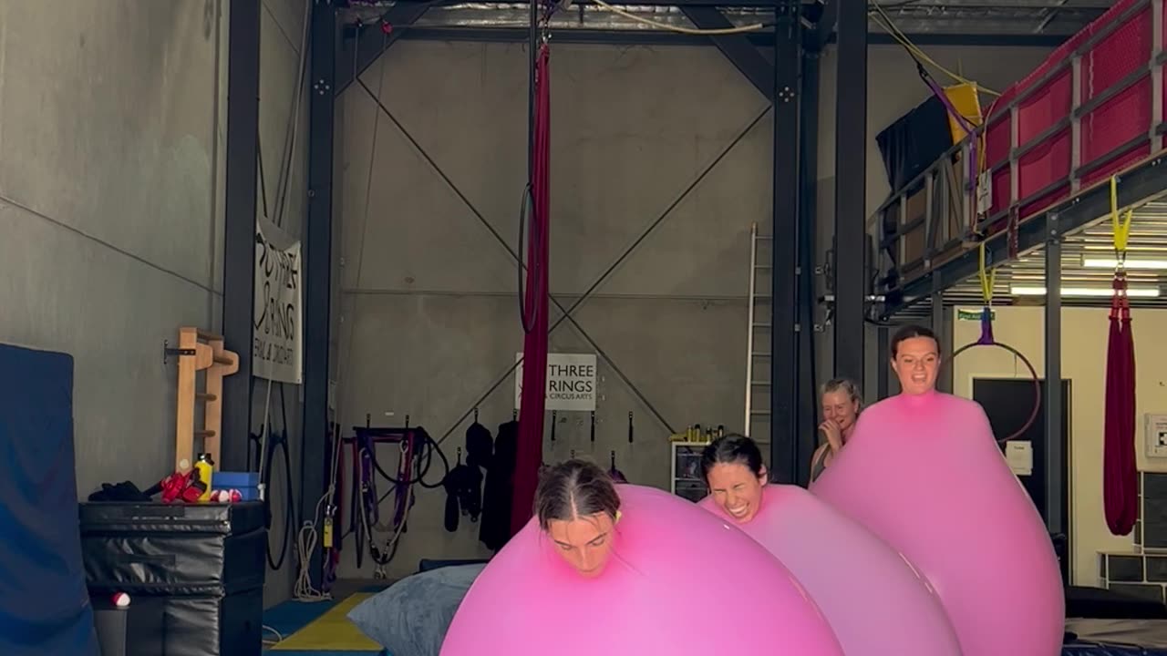 Human Balloon Jump and Trip