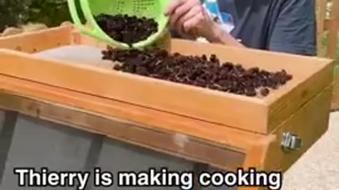 A wooden oven that uses the sun and mirrors to cook your food!!