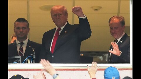 Trump 1st Sitting President at Regular-Season NFL Game Since Carter in 1978.mp4