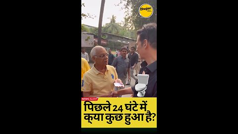 Bollywood superstar Akshay Kumar takes time to listen to the concerns of senior citizens