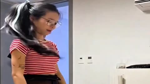 Tom Holland Viral Video 🤣🔥 #tomholland​ #funny​ #trynottolaugh​ #reaction​