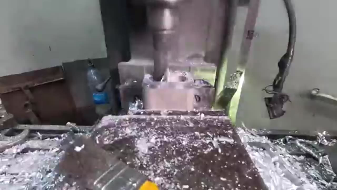 КВАДРАТНЫЕ ПОРШНИ!