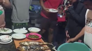 😂 This Guy's Praying Moment is GOLD! | FunFM