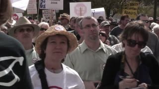 Watch Alex Jones Warn You About The New World Order Decades Ago in These Films