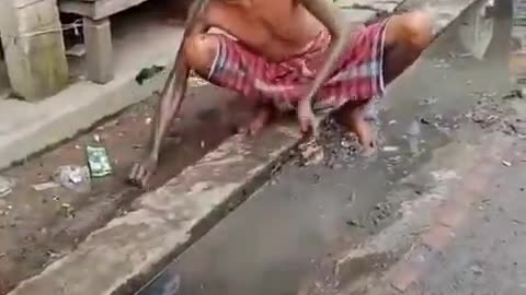 THIS IS DEMONIC: A Homeless Indian Man Performs a Satanic Ritual! Coming Soon to the USA via H1-B!