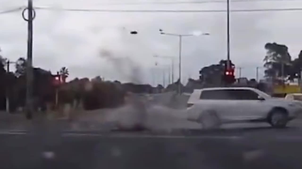 😨👽 A Close Encounter with the Unknown - UFO or Ghost? | TheHauntingHour